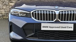 2022 (22) BMW 3 SERIES 320i M Sport 5dr Touring 4852200