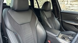 2022 (22) BMW 3 SERIES 320i M Sport 5dr Touring 4852146