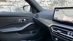 2022 (22) BMW 3 SERIES 320i M Sport 5dr Touring 4852156