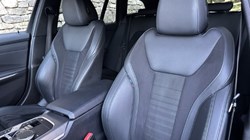 2022 (22) BMW 3 SERIES 320i M Sport 5dr Touring 4852171