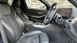 2022 (22) BMW 3 SERIES 320i M Sport 5dr Touring 4852141