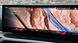 2024 (24) BMW 2 SERIES M240i xDrive 2dr 4852533