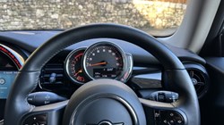 2022 (72) MINI HATCHBACK 1.5 Cooper Classic 3dr Auto 4834210