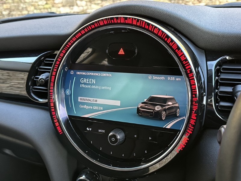 2022 (72) MINI HATCHBACK 1.5 Cooper Classic 3dr Auto 4834209