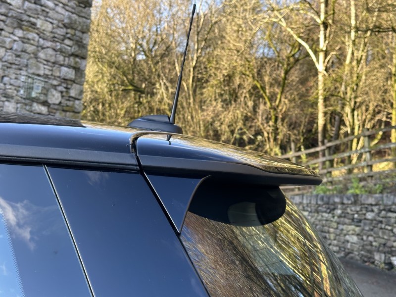 2022 (72) MINI HATCHBACK 1.5 Cooper Classic 3dr Auto 4834203