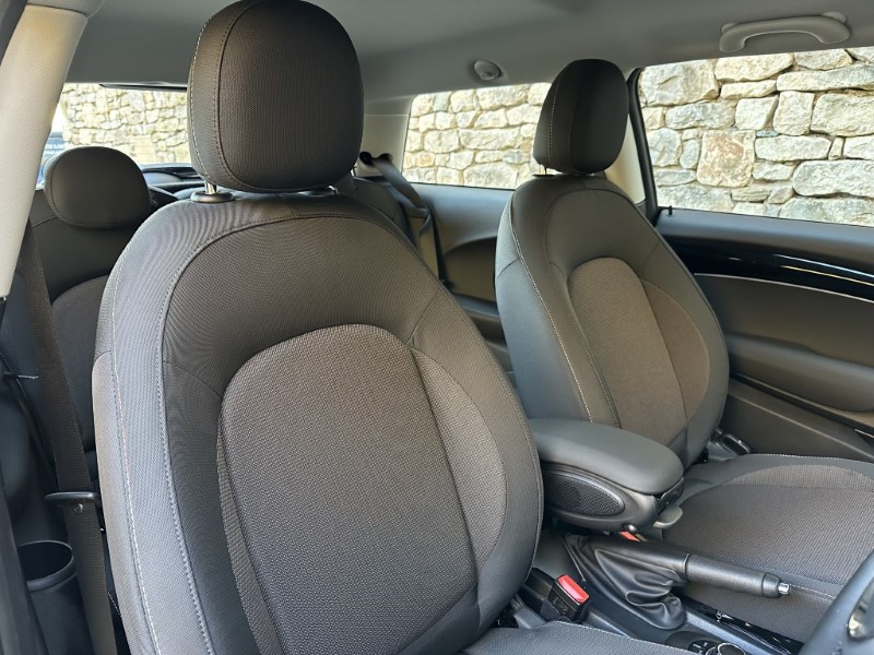 2022 (72) MINI HATCHBACK 1.5 Cooper Classic 3dr Auto 4834167