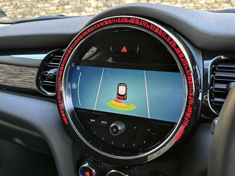 2022 (72) MINI HATCHBACK 1.5 Cooper Classic 3dr Auto 4834204