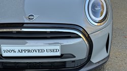 2022 (72) MINI HATCHBACK 1.5 Cooper Classic 3dr Auto 4834183