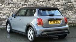 2022 (72) MINI HATCHBACK 1.5 Cooper Classic 3dr Auto 4834195