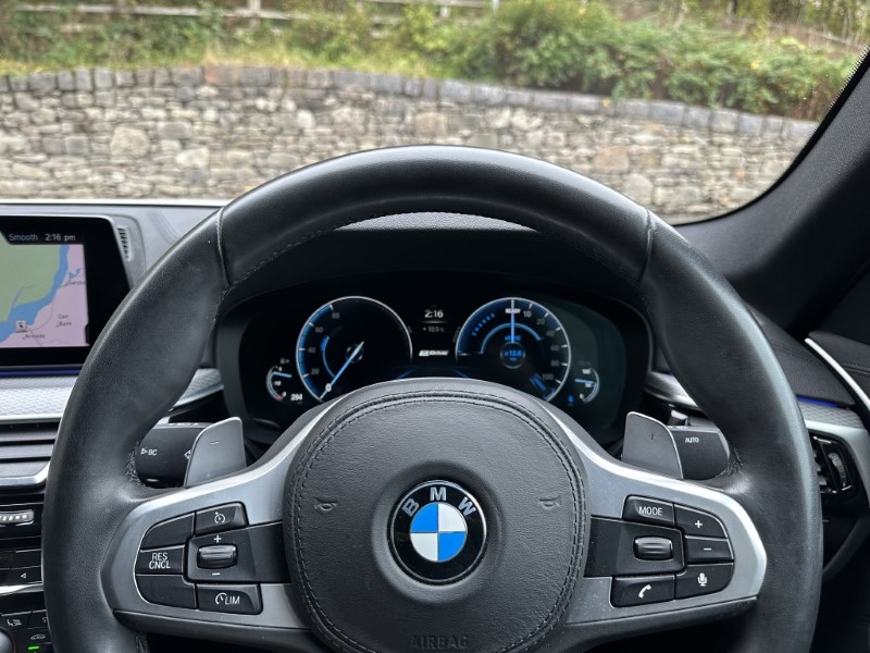 2019 (68) BMW 5 SERIES 530e M Sport Saloon  4834301