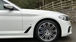2019 (68) BMW 5 SERIES 530e M Sport Saloon 4834308