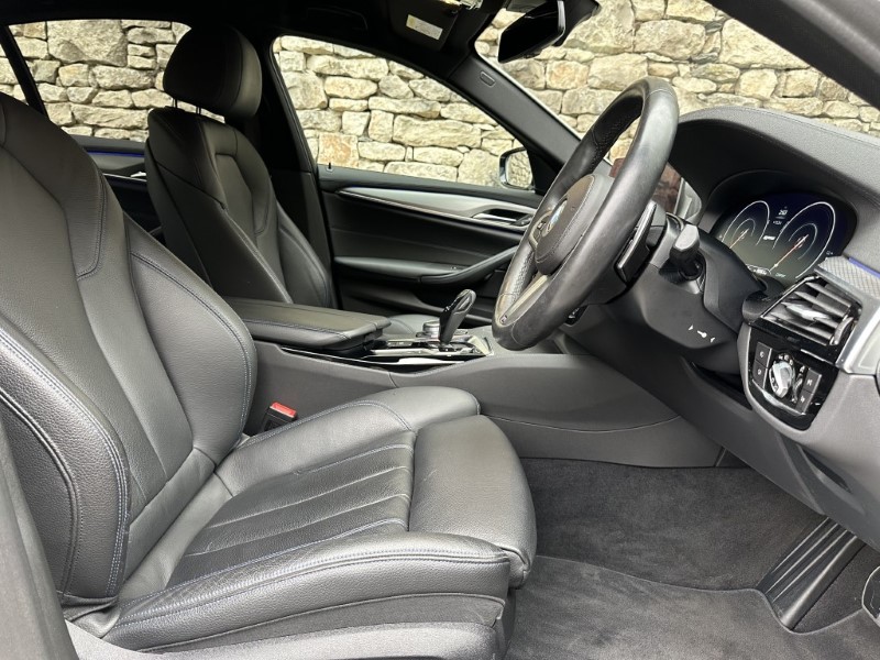 2019 (68) BMW 5 SERIES 530e M Sport Saloon  4834250