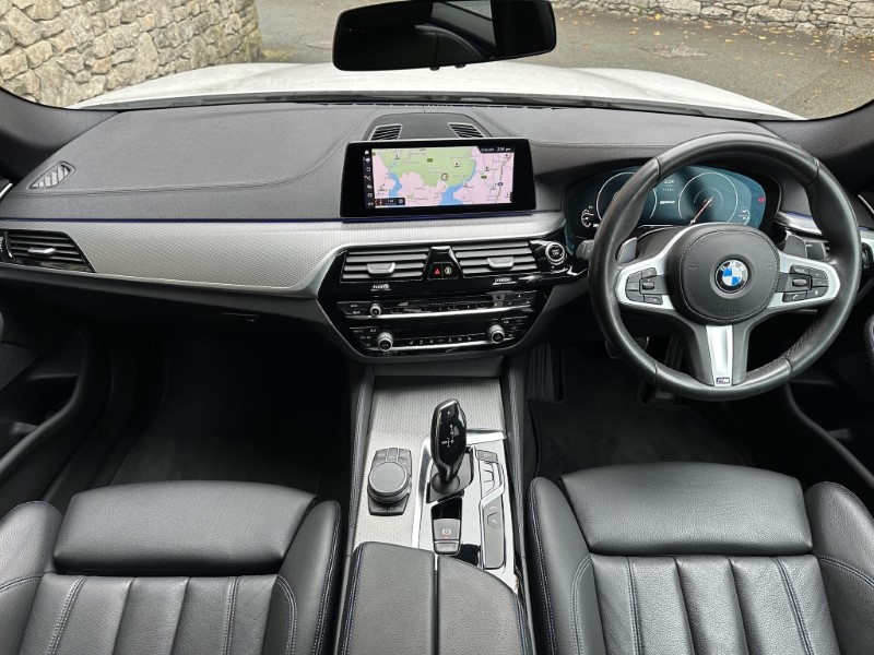 2019 (68) BMW 5 SERIES 530e M Sport Saloon  4834257