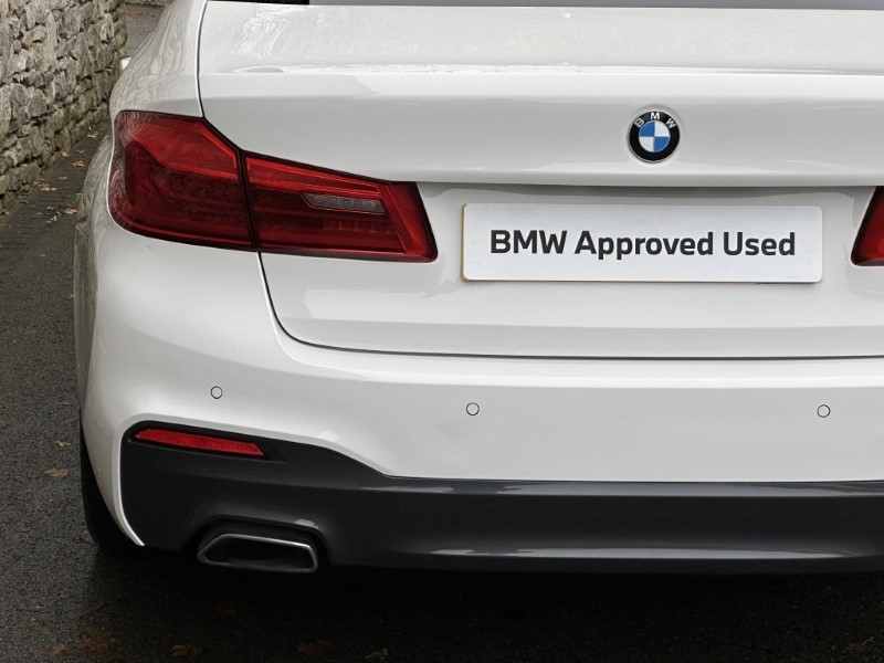 2019 (68) BMW 5 SERIES 530e M Sport Saloon  4834245