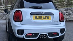 2019 (19) MINI HATCHBACK 2.0 Cooper S Sport II 3dr Auto 4852982