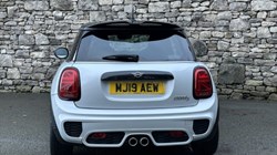 2019 (19) MINI HATCHBACK 2.0 Cooper S Sport II 3dr Auto 4853021
