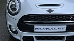 2019 (19) MINI HATCHBACK 2.0 Cooper S Sport II 3dr Auto 4853009