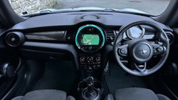 2019 (19) MINI HATCHBACK 2.0 Cooper S Sport II 3dr Auto 4852994