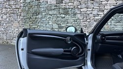 2019 (19) MINI HATCHBACK 2.0 Cooper S Sport II 3dr Auto 4853023