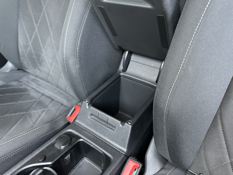 2021 (21) VOLKSWAGEN GOLF 1.5 TSI 150 Style 5dr 4863136