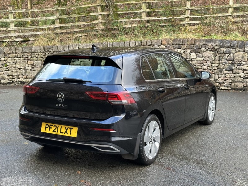 2021 (21) VOLKSWAGEN GOLF 1.5 TSI 150 Style 5dr 4863167
