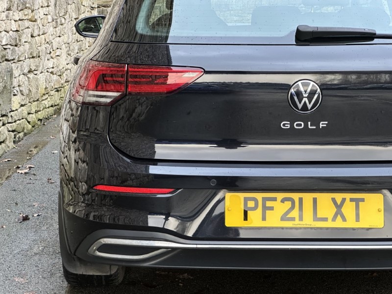 2021 (21) VOLKSWAGEN GOLF 1.5 TSI 150 Style 5dr 4863108