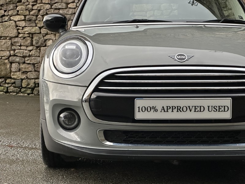 2020 (20) MINI HATCHBACK 1.5 Cooper Exclusive II 3dr Auto 4857328