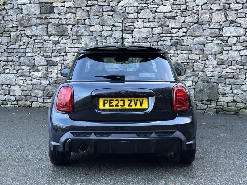 2023 (23) MINI HATCHBACK 1.5 Cooper Sport 3dr Auto 4861757