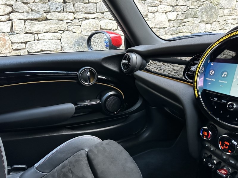 2023 (23) MINI HATCHBACK 1.5 Cooper Sport 3dr Auto 4861735
