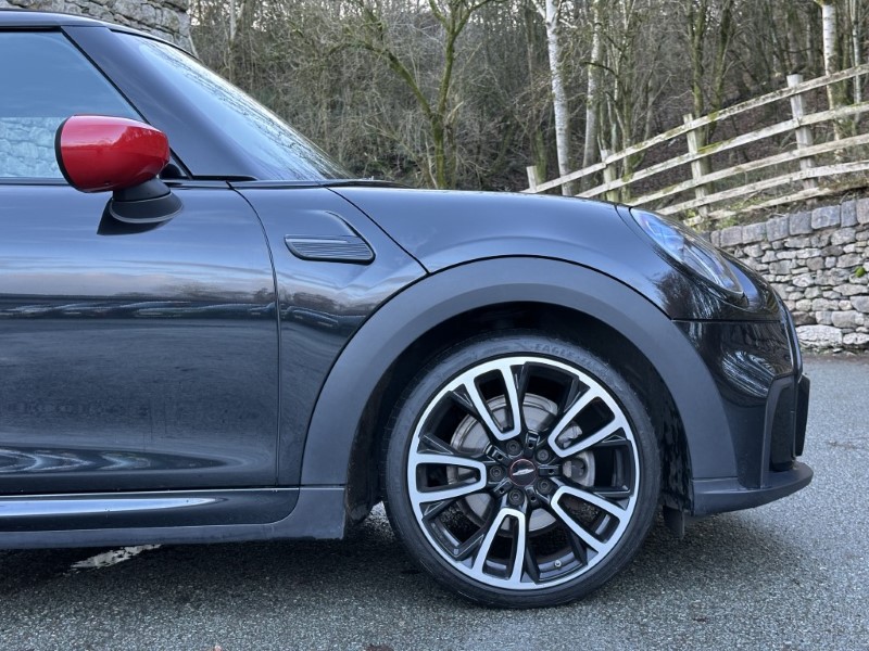 2023 (23) MINI HATCHBACK 1.5 Cooper Sport 3dr Auto 4861783