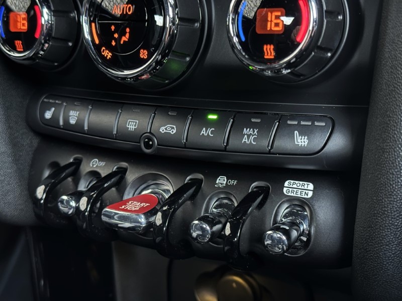 2023 (23) MINI HATCHBACK 1.5 Cooper Sport 3dr Auto 4861739