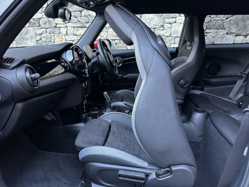 2023 (23) MINI HATCHBACK 1.5 Cooper Sport 3dr Auto 4861755