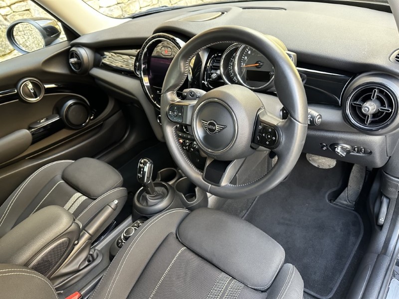 2022 (72) MINI HATCHBACK 2.0 Cooper S Classic 3dr Auto 4867789