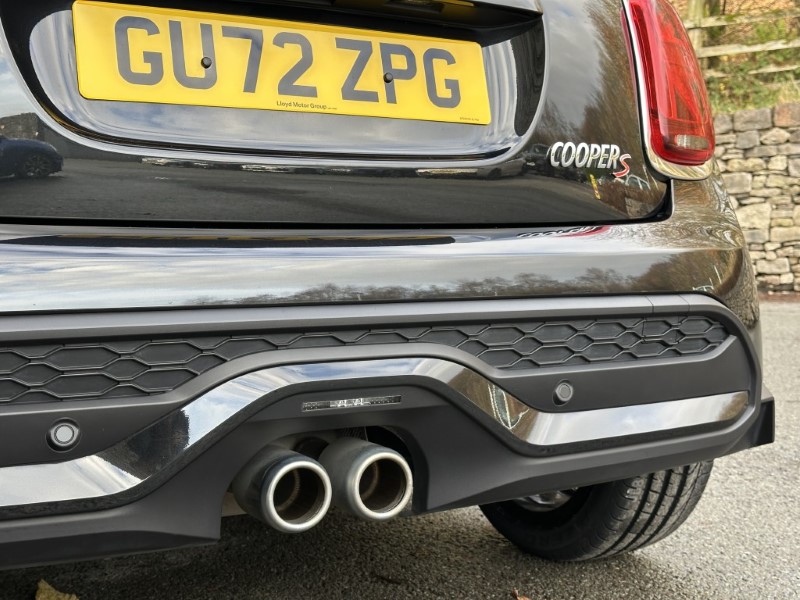 2022 (72) MINI HATCHBACK 2.0 Cooper S Classic 3dr Auto 4867813