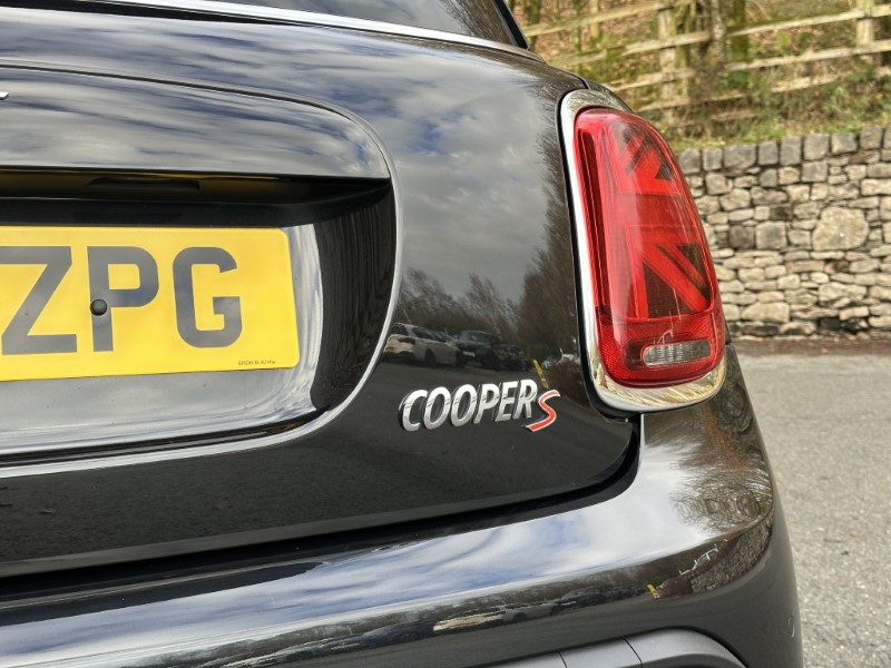 2022 (72) MINI HATCHBACK 2.0 Cooper S Classic 3dr Auto 4867816