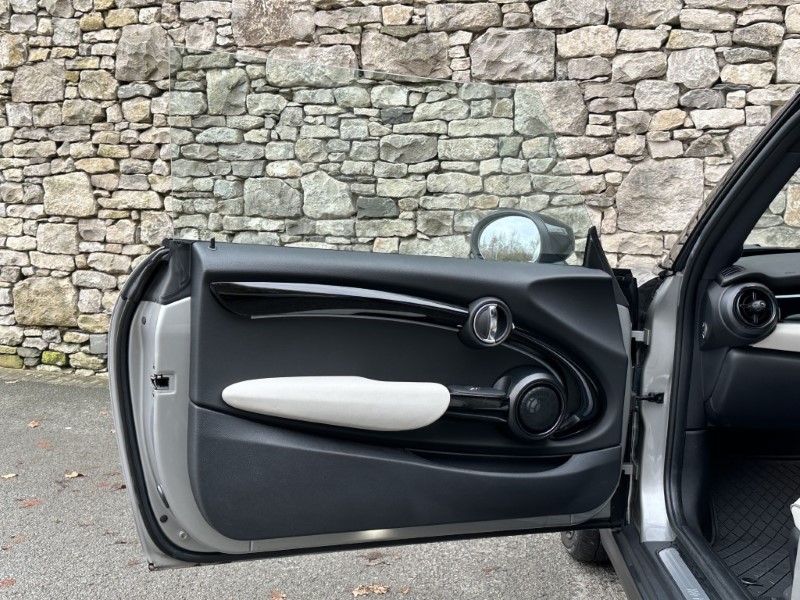 2023 (23) MINI HATCHBACK 135kW Cooper S Level 3 33kWh 3dr Auto 4868012