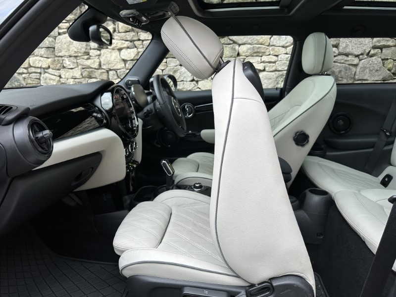 2023 (23) MINI HATCHBACK 135kW Cooper S Level 3 33kWh 3dr Auto 4868007