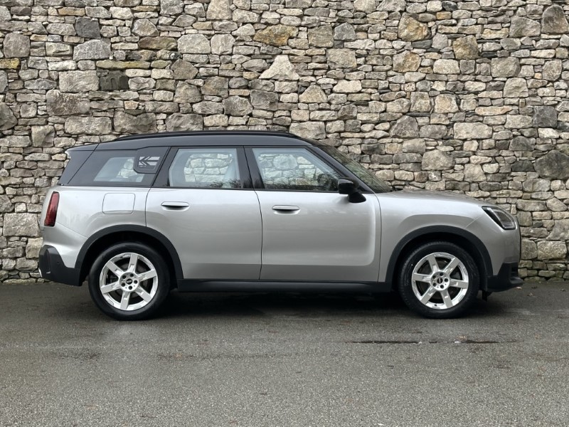 2024 (24) MINI COUNTRYMAN 2.0 S Classic ALL4 5dr Auto 4869196