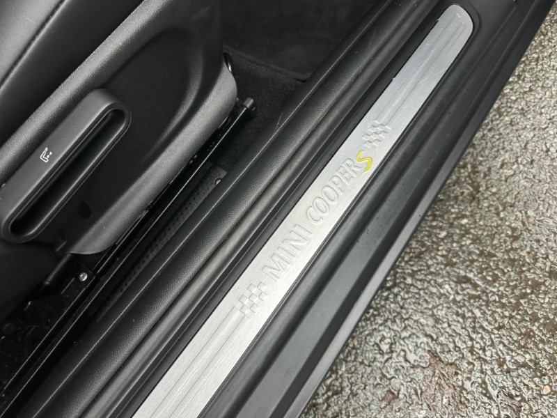 2021 (71) MINI HATCHBACK 135kW Cooper S Level 2 4888872