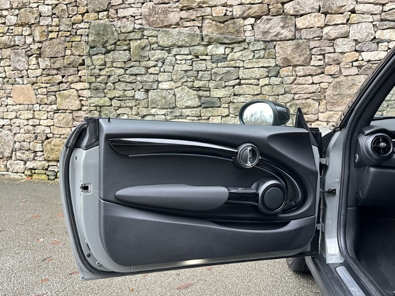 2021 (71) MINI HATCHBACK 135kW Cooper S Level 2 4888899