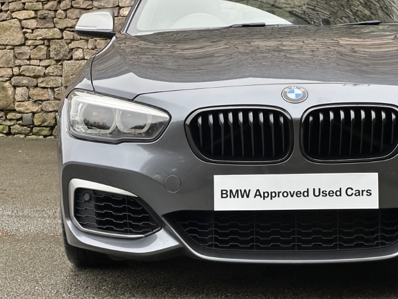 2019 (19) BMW 1 SERIES M140i Shadow Edition 5dr 4874665