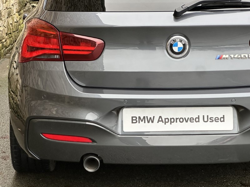 2019 (19) BMW 1 SERIES M140i Shadow Edition 5dr 4874630