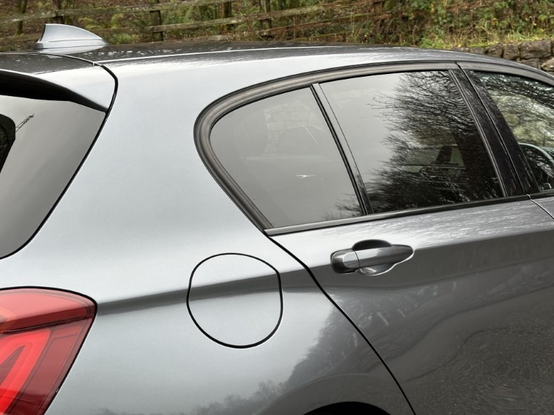 2019 (19) BMW 1 SERIES M140i Shadow Edition 5dr 4874682