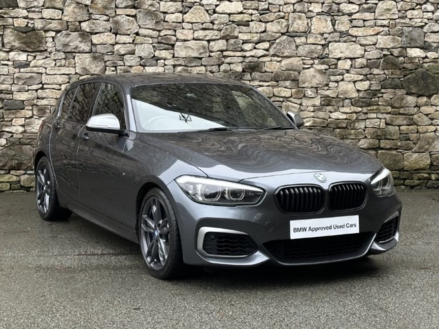 2019 (19) BMW 1 SERIES M140i Shadow Edition 5dr