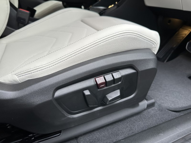 2025 (75) BMW iX2 230kW xDrive30 M Sport 65kWh 5dr Auto 4854284