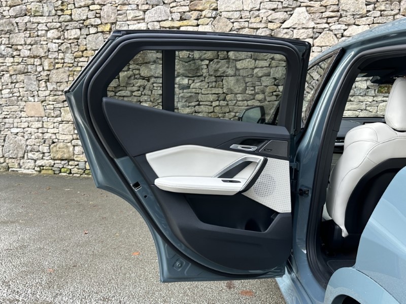 2025 (75) BMW iX2 230kW xDrive30 M Sport 65kWh 5dr Auto 4854317