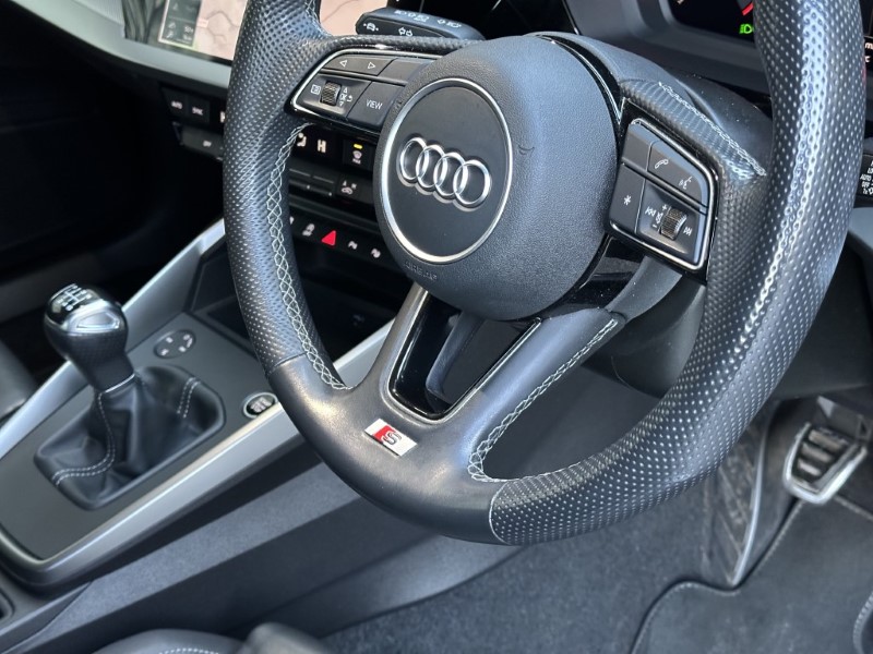 2022 (72) AUDI A3 30 TFSI S Line 5dr 4881686
