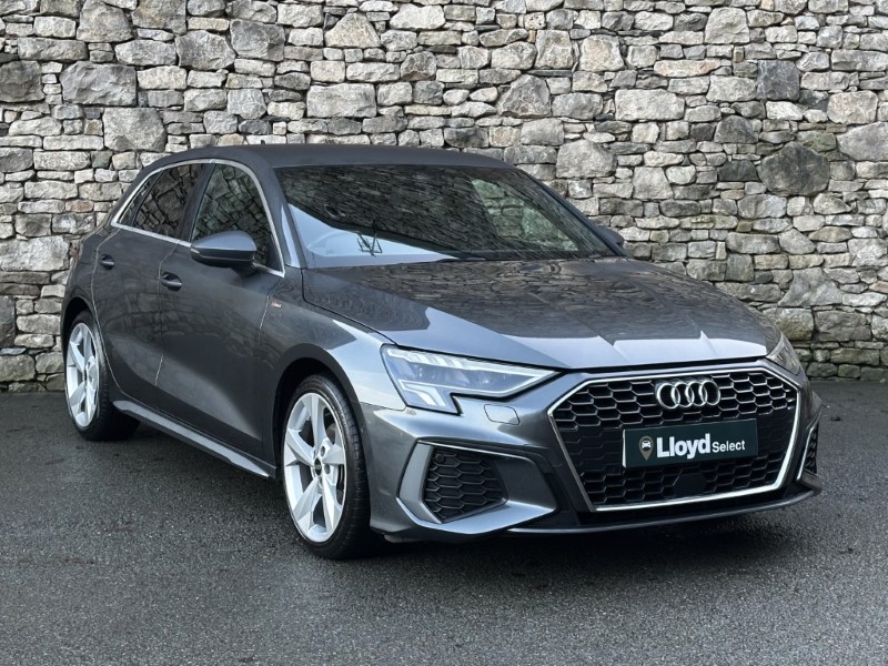 2022 (72) AUDI A3 30 TFSI S Line 5dr