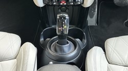 2024 (24) MINI HATCHBACK 1.5 Cooper Exclusive 5dr Auto 4893653