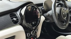 2024 (24) MINI HATCHBACK 1.5 Cooper Exclusive 5dr Auto 4893603